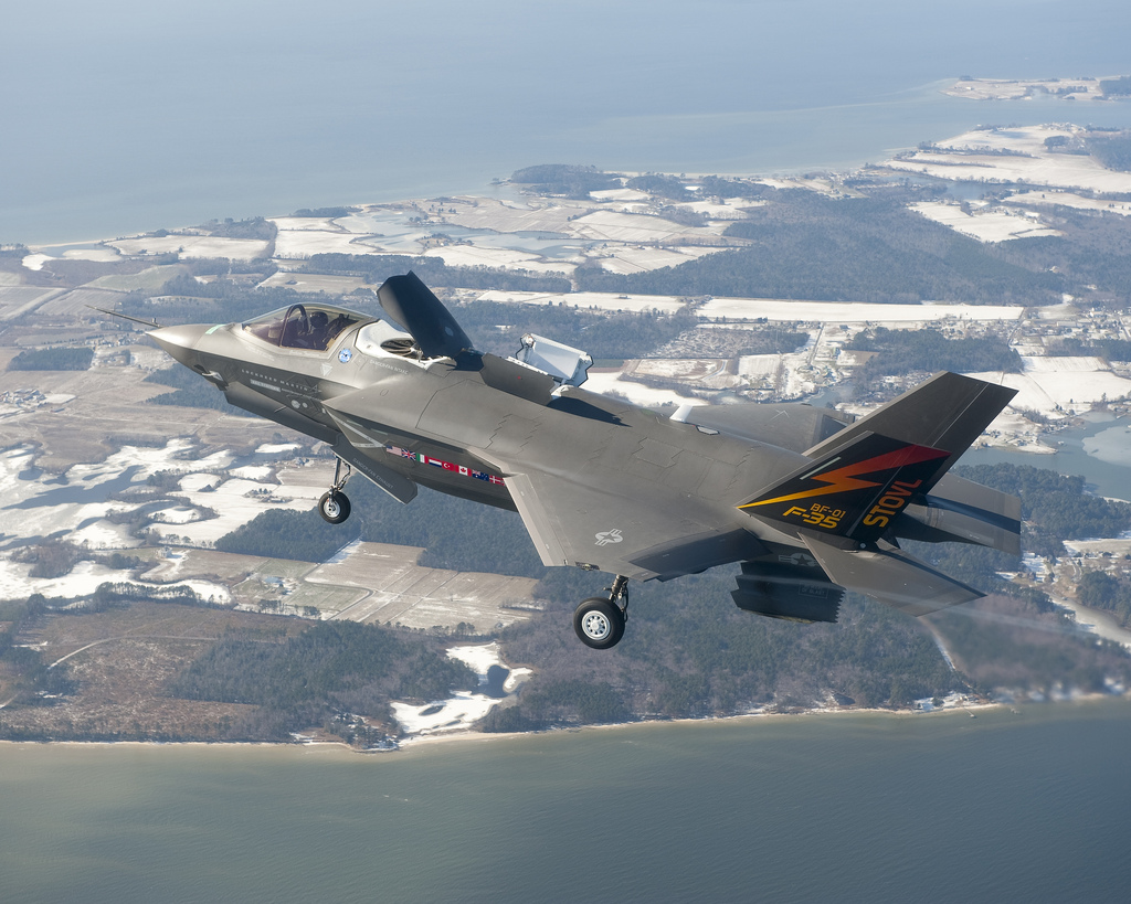 Aeroplans - BF-1 Flight 42 on 18 March 2010. First VL. Graham Tomlinson is the pilot © Lockheed Martin