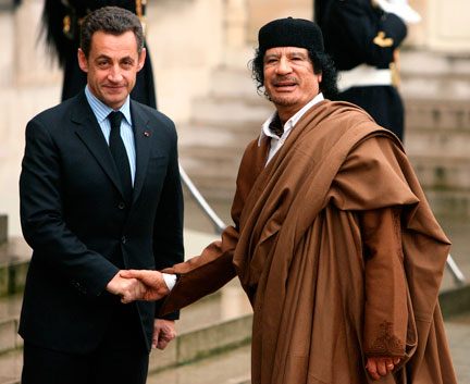 Aeroplans - M. Sarkozy et Kadhafi