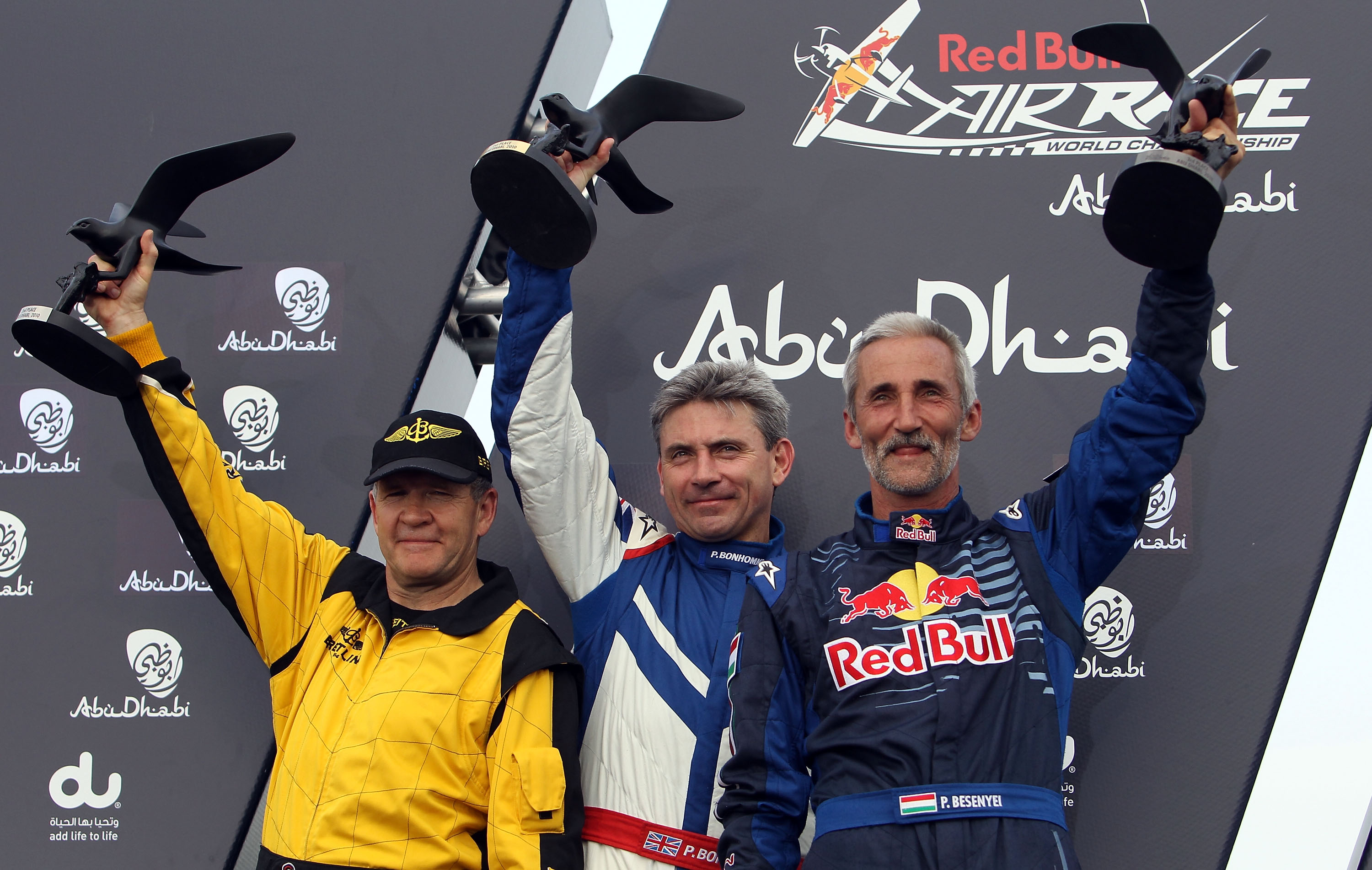 Aeroplans - Podium à Abu Dhabi © Red Bull Air Race